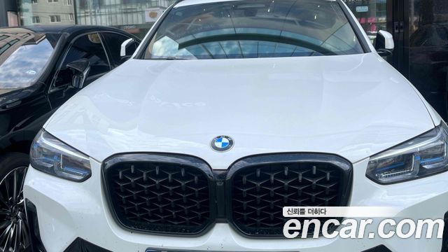BMW X4 xDrive20i M Sports Pro — пробег 95 300 км — фото 3 из 5