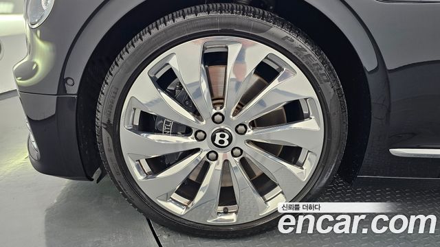 Bentley Flying Spur из Кореи Encar