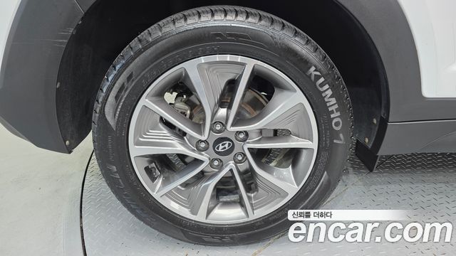 Hyundai Tucson из Кореи Encar