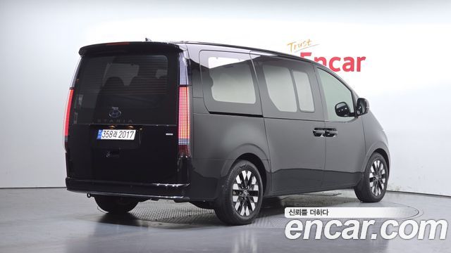 Hyundai Staria из Кореи Encar