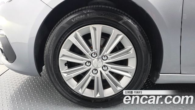 Peugeot 308 1.6 BlueHDi Allure — пробег 66 548 км