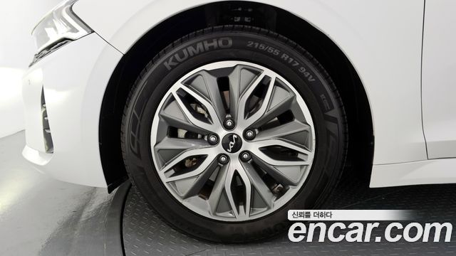 Kia K5 из Кореи Encar