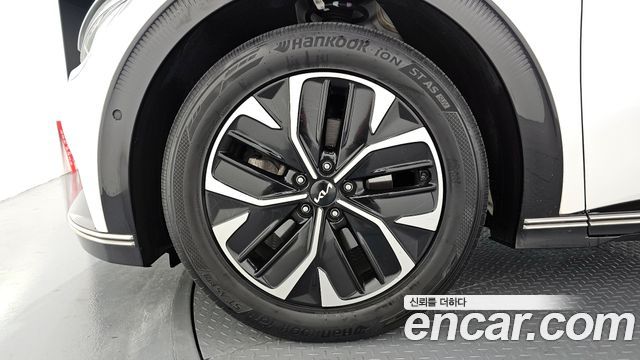 Kia EV6 из Кореи Encar