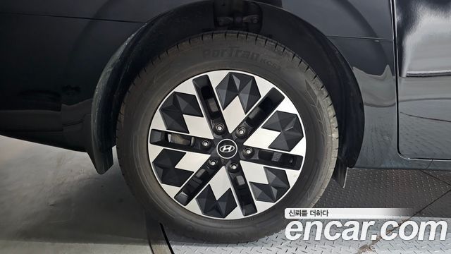 Hyundai Staria из Кореи Encar
