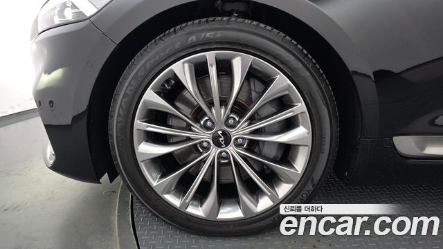 Kia K9 из Кореи Encar