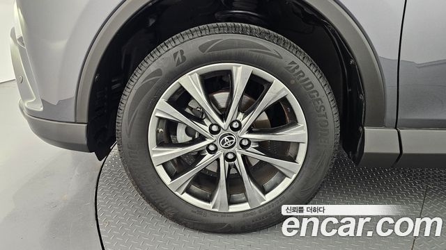 Toyota RAV4 из Кореи Encar