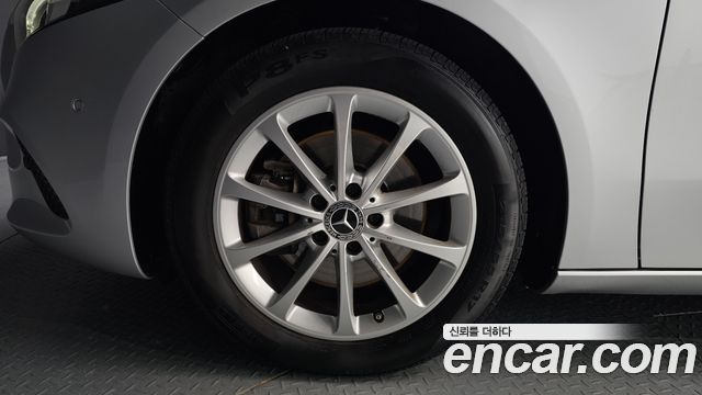 Mercedes-Benz A-Class из Кореи Encar