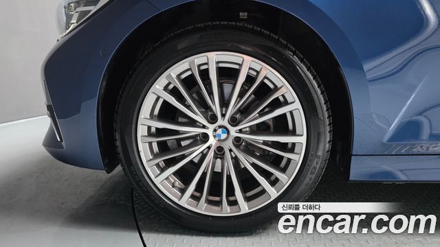 BMW 3-Series из Кореи Encar