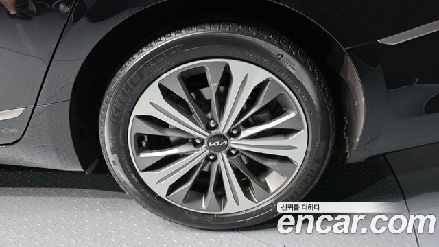 Kia K8 из Кореи Encar