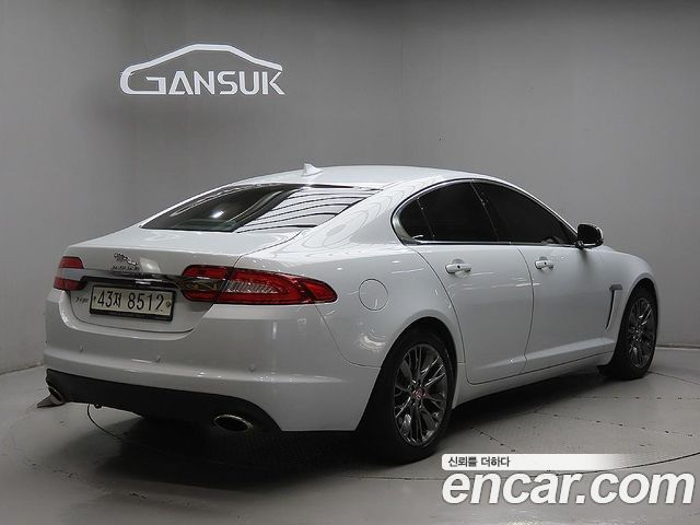Jaguar XF 3.0D Luxury X250 — пробег 108 094 км — фото 4 из 5