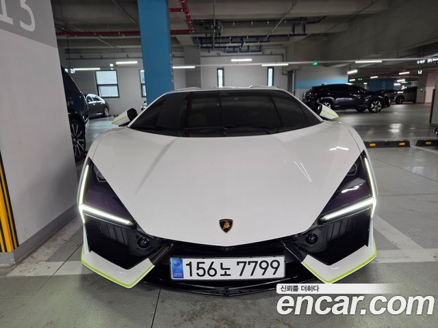 Lamborghini Revuelto 6.5 V12 — пробег 1 300 км — фото 2 из 5
