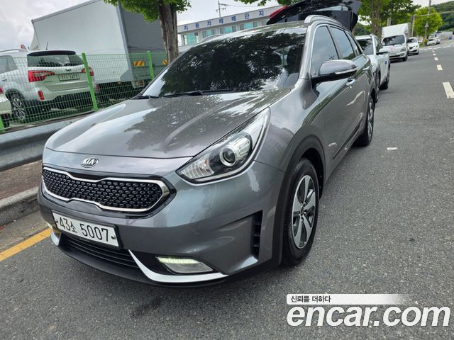 Kia Niro из Кореи Encar