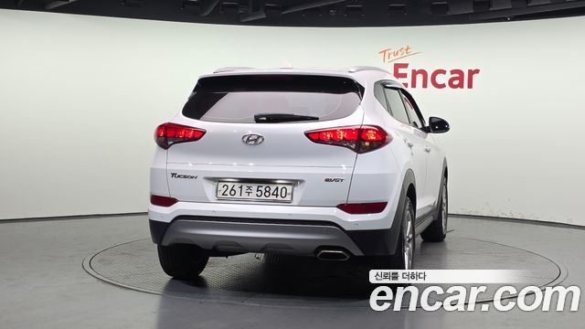 Hyundai Tucson из Кореи Encar