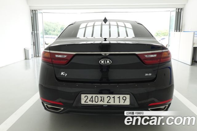Kia K7 из Кореи Encar