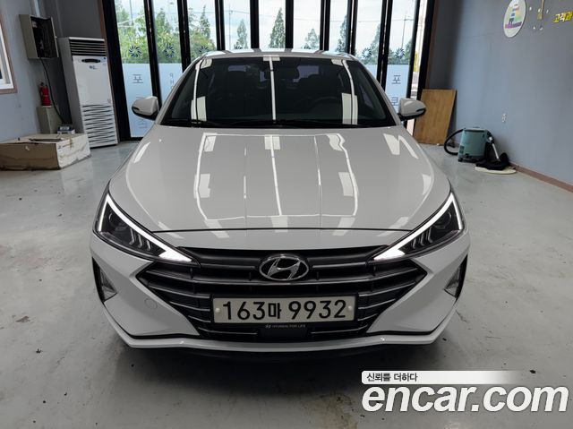 Hyundai AVANTE из Кореи Encar