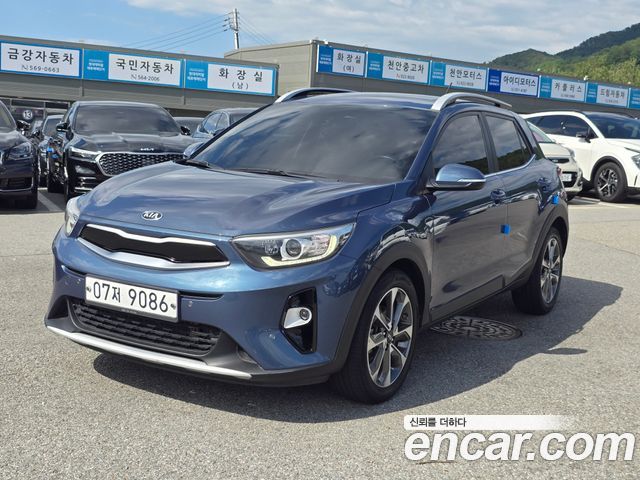 Kia Stonic из Кореи Encar