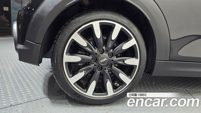 Mini Cooper из Кореи Encar