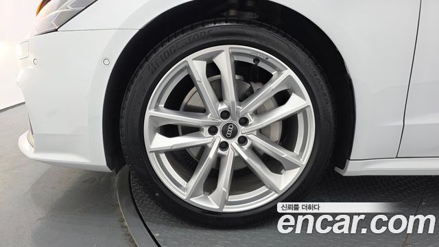 Audi A7 из Кореи Encar