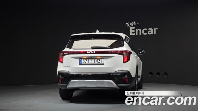 Kia Seltos из Кореи Encar