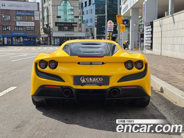 Ferrari F8 3.9 V8 — пробег 8430 км