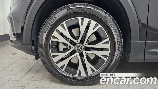 Mercedes-Benz GLB-Class из Кореи Encar