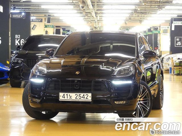 Porsche Macan из Кореи Encar