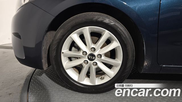 Kia K3 из Кореи Encar