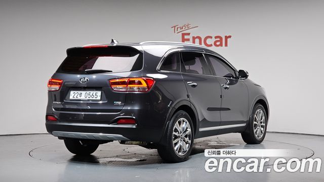 Kia Sorento Diesel 2.0 4WD Noblesse — пробег 188 975 км — фото 2 из 5