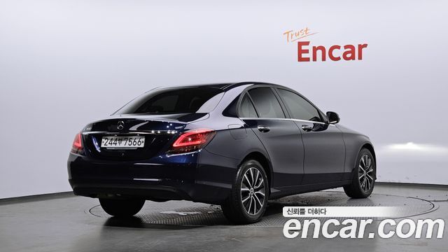 Mercedes-Benz C-Class из Кореи Encar