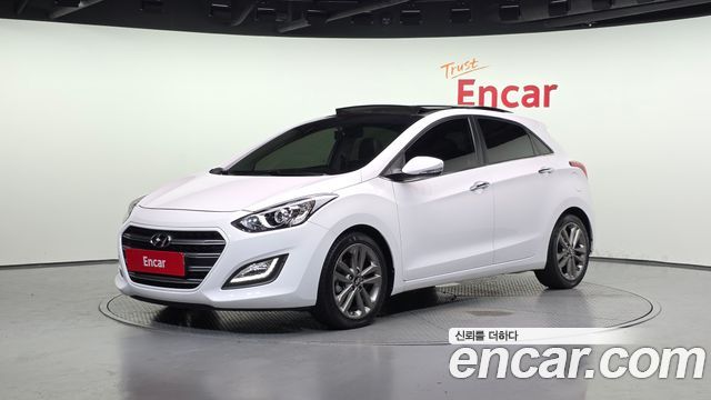 Hyundai i30 Diesel 1.6 PYL — пробег 103 734 км — фото 1 из 5