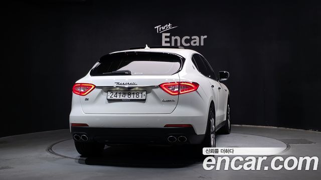 Maserati Levante 3.0 Diesel AWD — пробег 71 075 км — фото 4 из 5