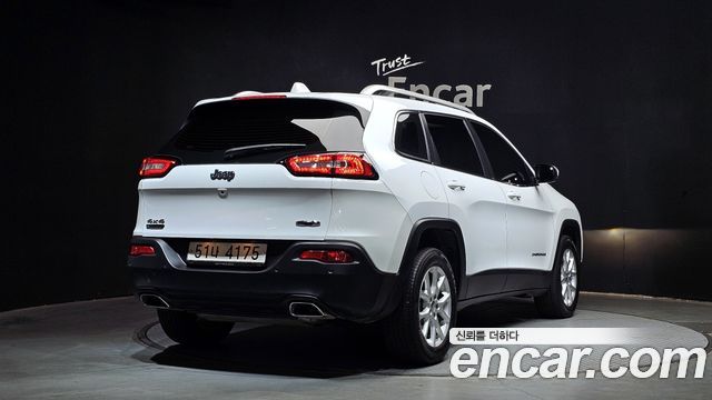 Jeep Cherokee из Кореи Encar
