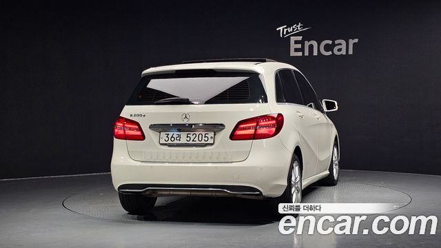 Mercedes-Benz B-Class из Кореи Encar