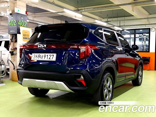 Kia Seltos из Кореи Encar