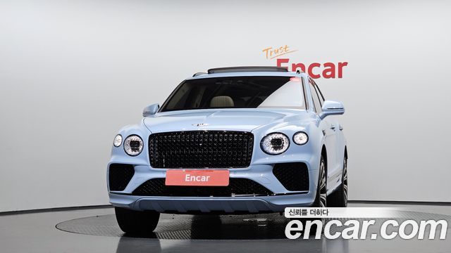 Bentley Bentayga 4.0 V8 Azure — пробег 18 012 км — фото 3 из 5