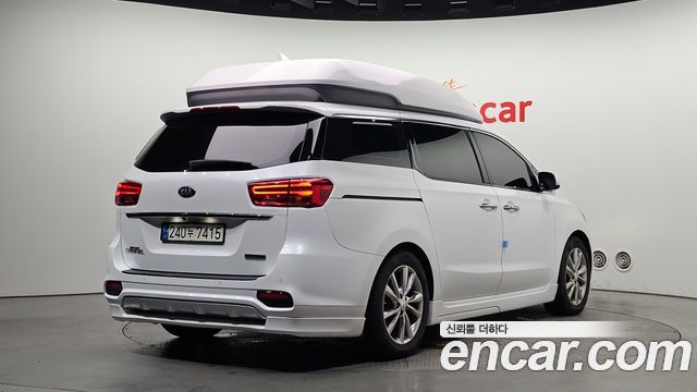 Kia Carnival из Кореи Encar