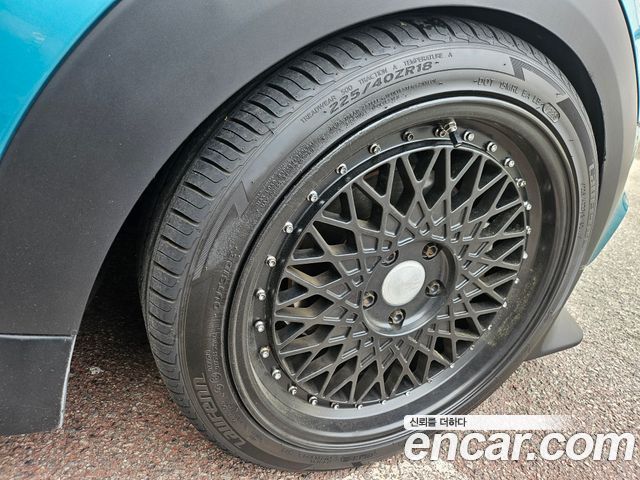 Mini Cooper Convertible из Кореи Encar