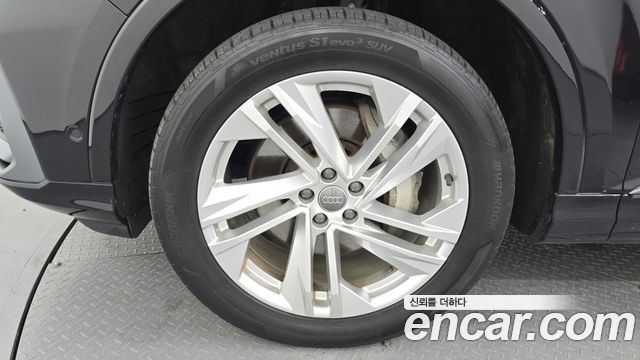 Audi Q7 из Кореи Encar