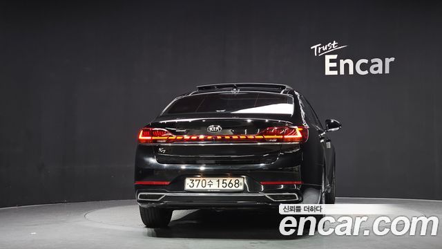 Kia K7 из Кореи Encar