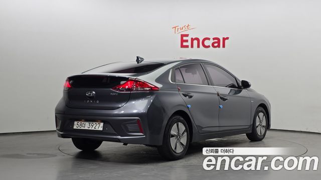 Hyundai Ioniq 1.6 HEV N — пробег 164 710 км — фото 2 из 5