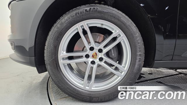Porsche Macan из Кореи Encar