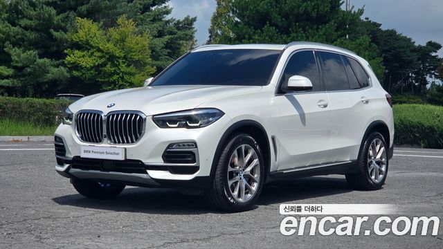 BMW X5 xDrive 30d xLine — пробег 68 334 км — фото 1 из 5