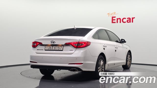 Hyundai Sonata LPI Smart — пробег 236 389 км — фото 2 из 5