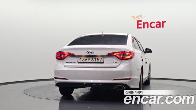 Hyundai Sonata LPI Smart — пробег 236 389 км — фото 4 из 5