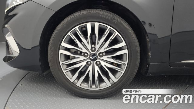 Kia K7 из Кореи Encar