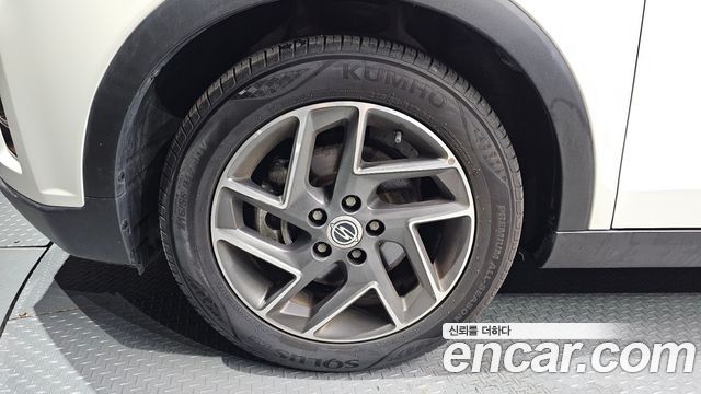 Ssangyong TIBOLI из Кореи Encar