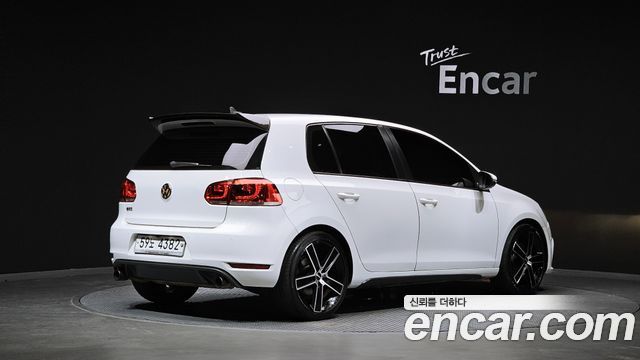 Volkswagen Golf из Кореи Encar