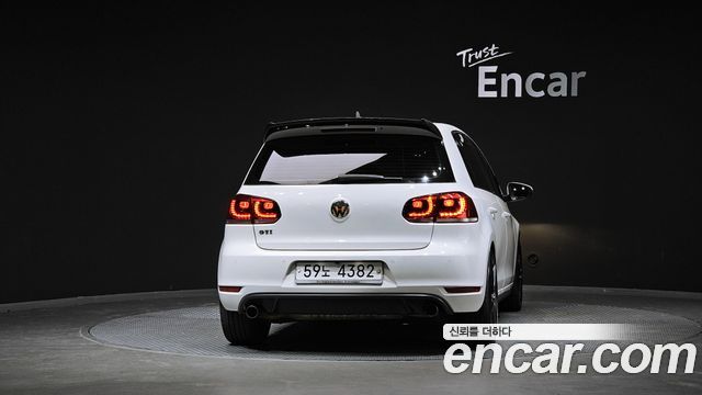 Volkswagen Golf из Кореи Encar