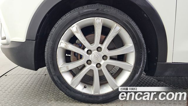 Ssangyong TIBOLI из Кореи Encar