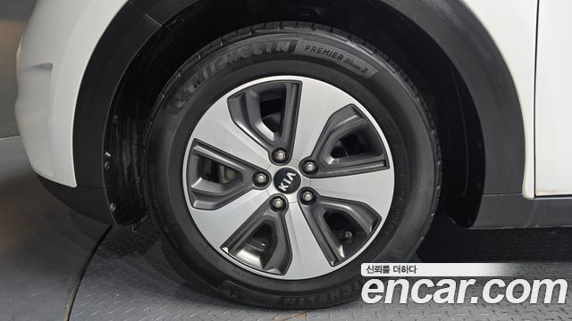 Kia Niro из Кореи Encar